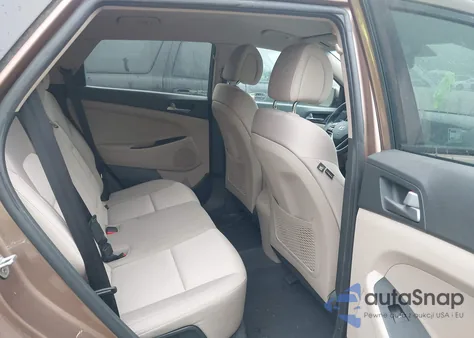 2016 Hyundai Tucson Se z USA, uszkodzony, nr VIN KM8J33A48GU238076